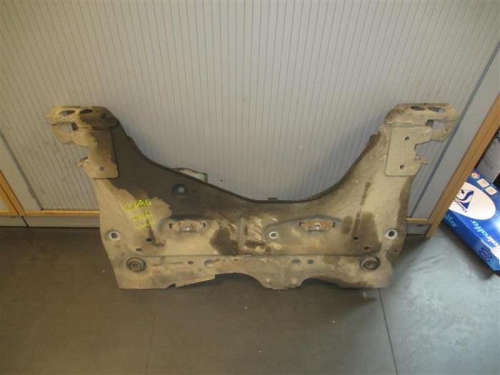 Gebruikte Subframe Renault Clio III Estate/Grandtour (KR) 1.5 dCi FAP Prijs op aanvraag aangeboden door Autohandel-Smet Gebroeders NV