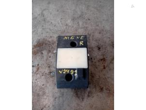 Gebruikte Dode hoek sensor Jaguar XE 2.0d 180 16V Prijs op aanvraag aangeboden door Autohandel-Smet Gebroeders NV