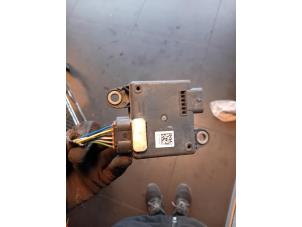 Gebruikte Nox sensor Jaguar XE 2.0d 180 16V Prijs op aanvraag aangeboden door Autohandel-Smet Gebroeders NV