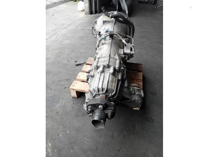 Versnellingsbak van een Maserati Levante 3.0 Biturbo V6 AWD 24V 2019