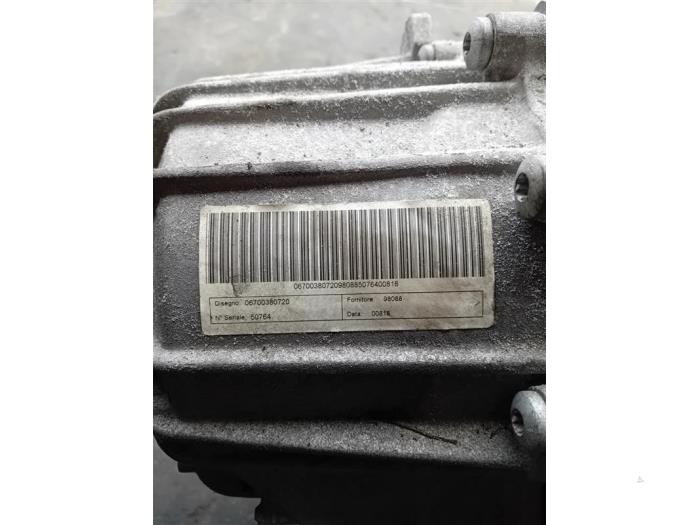 Tussenbak 4x4 van een Maserati Levante 3.0 Biturbo V6 AWD 24V 2019