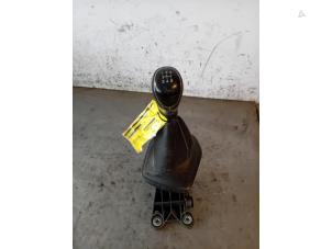 Gebruikte Versnellingspook Ford Transit Courier Prijs op aanvraag aangeboden door Autohandel-Smet Gebroeders NV