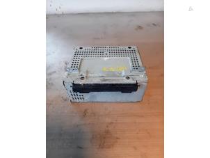 Gebruikte Radio CD Speler Ford Transit Courier Prijs op aanvraag aangeboden door Autohandel-Smet Gebroeders NV