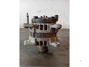 Gebruikte Dynamo Volkswagen Caddy Combi IV 2.0 TDI 102 Prijs op aanvraag aangeboden door Autohandel-Smet Gebroeders NV