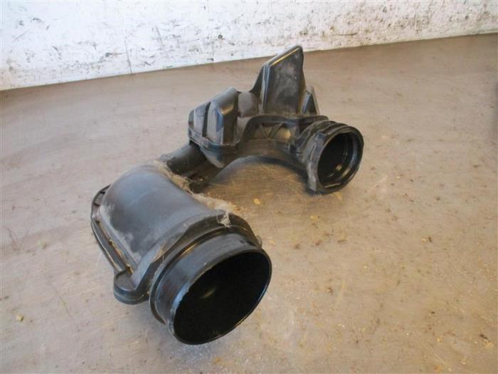 Gebruikte Intercooler Buis Volkswagen Crafter (SY) 2.0 TDI FWD Prijs op aanvraag aangeboden door Autohandel-Smet Gebroeders NV