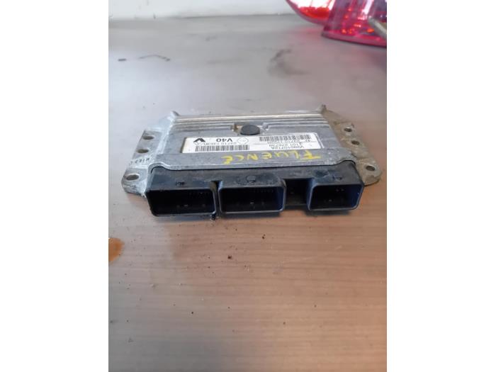 Gebruikte Computer Motormanagement Renault Fluence (LZ) 1.6 16V Prijs op aanvraag aangeboden door Autohandel-Smet Gebroeders NV