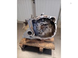 Gebruikte Versnellingsbak Renault Wind (EN/E4) Prijs op aanvraag aangeboden door Autohandel-Smet Gebroeders NV