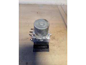 Gebruikte ABS Pomp Citroen Berlingo 1.6 HDI 16V 90 Prijs op aanvraag aangeboden door Autohandel-Smet Gebroeders NV