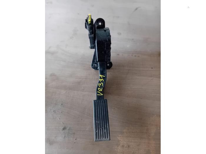 Gebruikte Gaspedaalpositie Sensor Kia Venga 1.6 CVVT 16V Prijs op aanvraag aangeboden door Autohandel-Smet Gebroeders NV