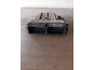 Gebruikte Computer Motormanagement Ford Transit 2.0 TDCi 16V Eco Blue 170 RWD Prijs op aanvraag aangeboden door Autohandel-Smet Gebroeders NV