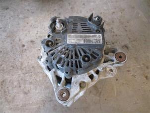 Gebruikte Dynamo Renault Scénic III (JZ) 1.6 Energy dCi 130 Prijs op aanvraag aangeboden door Autohandel-Smet Gebroeders NV