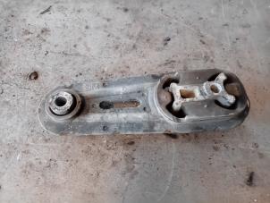 Gebruikte Motorrubber Nissan Pulsar (C13) 1.2 DIG-T 16V Prijs op aanvraag aangeboden door Autohandel-Smet Gebroeders NV