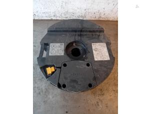 Gebruikte Subwoofer Audi Q7 Prijs op aanvraag aangeboden door Autohandel-Smet Gebroeders NV