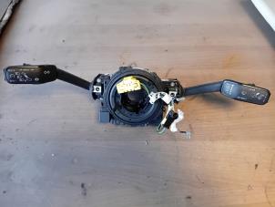 Gebruikte Combischakelaar Stuurkolom Volkswagen Crafter (SY) 2.0 TDI FWD Prijs op aanvraag aangeboden door Autohandel-Smet Gebroeders NV