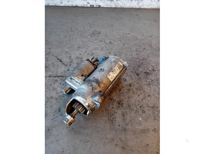 Gebruikte Startmotor Audi A6 (C8) 3.0 V6 24V 50 TDI Mild hybrid Quattro Prijs op aanvraag aangeboden door Autohandel-Smet Gebroeders NV