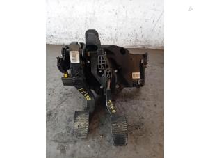 Gebruikte Pedalen Set Fiat Tipo (356W/357W) Prijs op aanvraag aangeboden door Autohandel-Smet Gebroeders NV