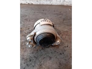 Gebruikte Motorsteun Mercedes E (W213) E-450 3.0 V6 Turbo 24V 4-Matic Prijs op aanvraag aangeboden door Autohandel-Smet Gebroeders NV