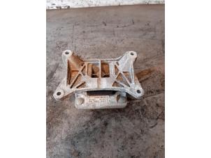 Gebruikte Motorsteun Mercedes E (W213) E-450 3.0 V6 Turbo 24V 4-Matic Prijs op aanvraag aangeboden door Autohandel-Smet Gebroeders NV