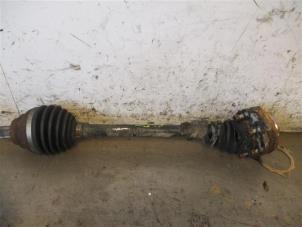 Gebruikte Homokineetas links-voor Volkswagen Golf VII (AUA) e-Golf Prijs op aanvraag aangeboden door Autohandel-Smet Gebroeders NV