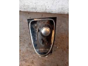 Gebruikte Versnellingspook Mercedes CLS (C219) 55 AMG 5.4 V8 24V Prijs op aanvraag aangeboden door Autohandel-Smet Gebroeders NV