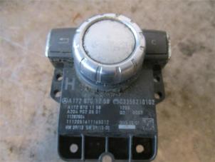 Gebruikte MMI schakelaar Mercedes Vito (447.6) 2.2 116 CDI 16V Prijs op aanvraag aangeboden door Autohandel-Smet Gebroeders NV