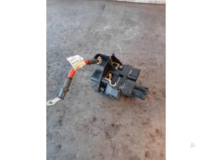 Gebruikte Acculader BMW X5 (F15) xDrive 35d 3.0 24V Prijs op aanvraag aangeboden door Autohandel-Smet Gebroeders NV