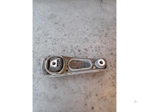 Gebruikte Motorrubber Dacia Duster (HS) 1.6 16V Hi-Flex Prijs op aanvraag aangeboden door Autohandel-Smet Gebroeders NV