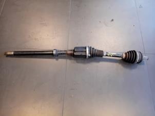 Gebruikte Cardanas rechts-voor (VWA) Mercedes E (W213) E-450 3.0 V6 Turbo 24V 4-Matic Prijs op aanvraag aangeboden door Autohandel-Smet Gebroeders NV