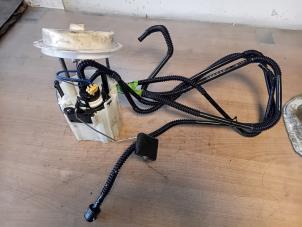 Gebruikte Tank element Pomp Mercedes C-Klasse Prijs op aanvraag aangeboden door Autohandel-Smet Gebroeders NV