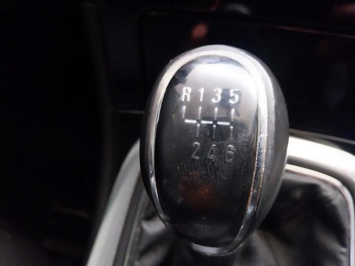 Gebruikte Versnellingsbak Opel Insignia 2.0 CDTI 16V 130 Ecotec Prijs op aanvraag aangeboden door Autohandel-Smet Gebroeders NV