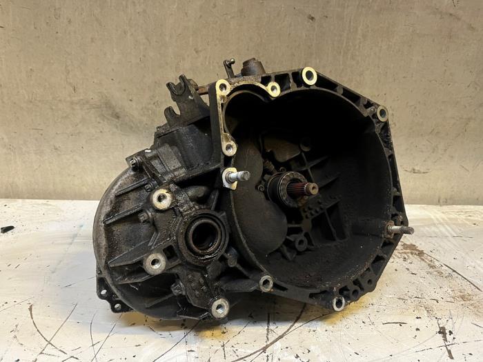 Gebruikte Versnellingsbak Opel Insignia Sports Tourer 2.0 CDTI 16V 130 ecoFLEX Prijs op aanvraag aangeboden door Autohandel-Smet Gebroeders NV