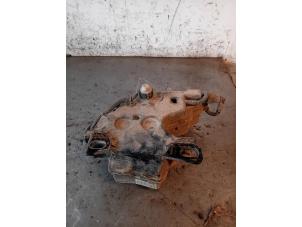 Gebruikte Additatief tank Peugeot Expert (V1/VA/VB/VE/VF/VT/VY) 2.0 Blue HDi 120 16V Prijs op aanvraag aangeboden door Autohandel-Smet Gebroeders NV