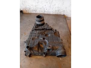 Gebruikte Luchtfilterhuis Volkswagen Caddy IV 1.0 TSI 12V Prijs op aanvraag aangeboden door Autohandel-Smet Gebroeders NV