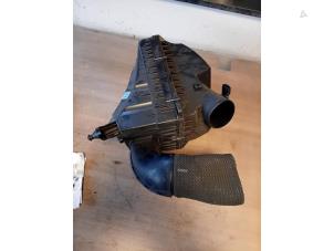 Gebruikte Luchtfilterhuis Nissan Micra (K14) 1.0 IG-T 92 Prijs op aanvraag aangeboden door Autohandel-Smet Gebroeders NV