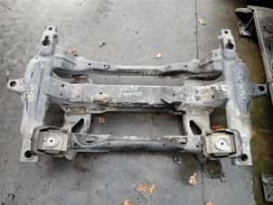Gebruikte Subframe Volkswagen Crafter 2.5 TDI 30/32/35/46/50 Prijs op aanvraag aangeboden door Autohandel-Smet Gebroeders NV
