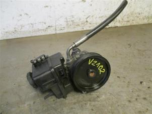 Gebruikte Stuurpomp Mercedes Sprinter 3,5t (906.63) 313 CDI 16V Prijs op aanvraag aangeboden door Autohandel-Smet Gebroeders NV