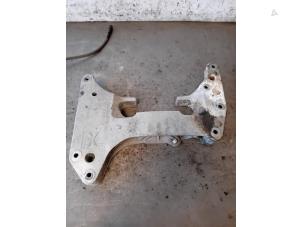 Gebruikte Versnellingsbak Steun BMW 7 serie (G11/12) 745e,Le Prijs op aanvraag aangeboden door Autohandel-Smet Gebroeders NV