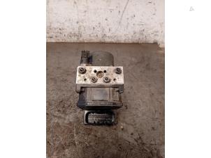 Gebruikte ABS Pomp Volkswagen Phaeton (3D) 3.0 V6 TDI 24V 4Motion Prijs op aanvraag aangeboden door Autohandel-Smet Gebroeders NV