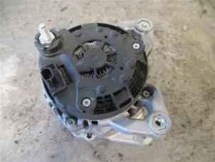 Gebruikte Dynamo Renault Scénic IV (RFAJ) 1.3 TCE 115 16V Prijs op aanvraag aangeboden door Autohandel-Smet Gebroeders NV