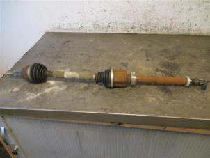 Gebruikte Cardanas rechts-voor (VWA) Renault Scénic IV (RFAJ) 1.3 TCE 115 16V Prijs op aanvraag aangeboden door Autohandel-Smet Gebroeders NV