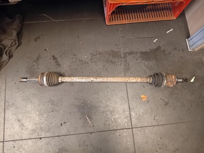 Gebruikte Steekas links-achter Toyota RAV4 (A4) 2.2 D-4D 16V 4x4 Prijs op aanvraag aangeboden door Autohandel-Smet Gebroeders NV
