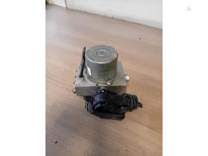 Gebruikte ABS Pomp Mercedes Sprinter 3,5t (907.6/910.6) 315 CDI 2.0 D RWD Prijs op aanvraag aangeboden door Autohandel-Smet Gebroeders NV