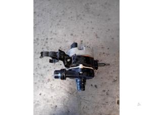 Gebruikte Extra waterpomp BMW M3 Prijs op aanvraag aangeboden door Autohandel-Smet Gebroeders NV