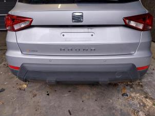 Gebruikte Achterbumper Seat Arona (KJX) 1.6 TDI 95 Prijs op aanvraag aangeboden door Autohandel-Smet Gebroeders NV