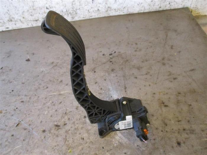 Gebruikte Gaspedaalpositie Sensor Citroen C4 Picasso (3D/3E) 1.6 BlueHDI 115 Prijs op aanvraag aangeboden door Autohandel-Smet Gebroeders NV