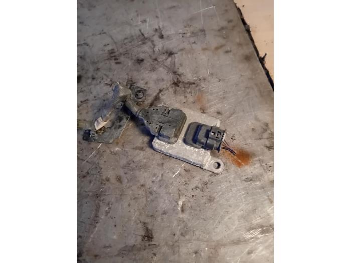 Gebruikte Nox sensor Volkswagen Crafter 2.0 TDI 16V Prijs op aanvraag aangeboden door Autohandel-Smet Gebroeders NV