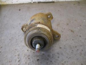 Gebruikte Motorsteun Ssang Yong Korando 2.2 e-XDi 220 16V 4x4 Prijs op aanvraag aangeboden door Autohandel-Smet Gebroeders NV