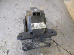 Gebruikte Motorsteun Ssang Yong Korando 2.2 e-XDi 220 16V 4x4 Prijs op aanvraag aangeboden door Autohandel-Smet Gebroeders NV