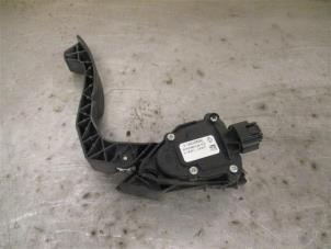Gebruikte Gaspedaalpositie Sensor Dacia Sandero II 0.9 TCE 12V Prijs op aanvraag aangeboden door Autohandel-Smet Gebroeders NV