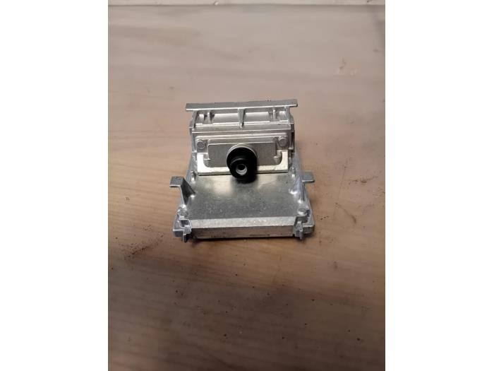 Gebruikte Camera module Renault Captur II (RJB) 1.0 TCe 90 12V Prijs op aanvraag aangeboden door Autohandel-Smet Gebroeders NV